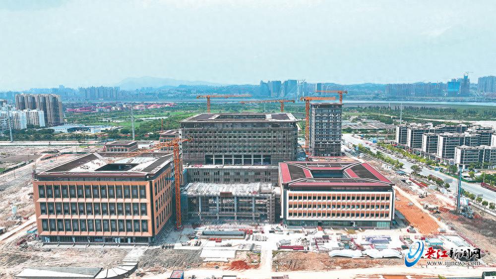 五一期间上海六院福建医院建设热火朝天，2026 年投用！你期待吗？