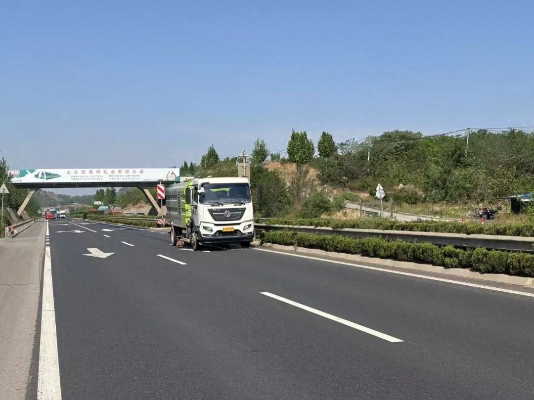五一假期我市旅游高峰，公路部门如何筑牢安全防线？