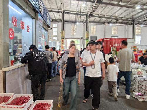 五一果蔬市场消费热潮下，如何保障吃得安心买得舒心？