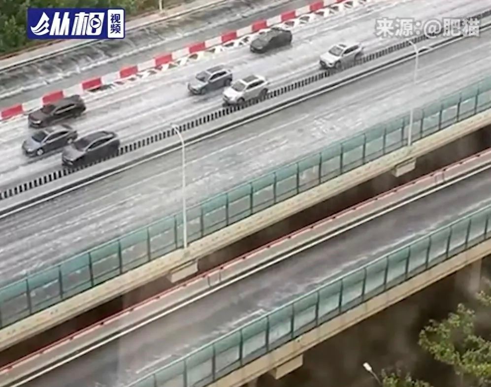 延安高架现白色泡沫似下雪？真相竟然是这个