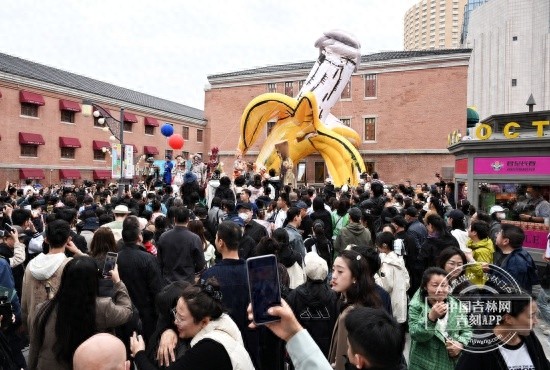 五一假期长春这街区竟藏大惊喜？沉浸式艺术嘉年华来袭