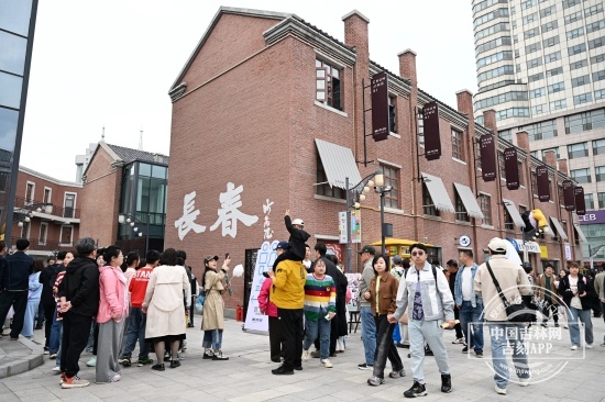 五一假期长春这街区竟藏大惊喜？沉浸式艺术嘉年华来袭  第4张