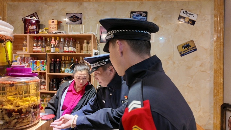五一假期别人在欢乐相聚，河曲公安民警为何开启全天候守护模式？  第3张