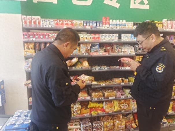 昆工路市场监管所联合执法！双随机检查是要查啥？咋保障市场秩序？