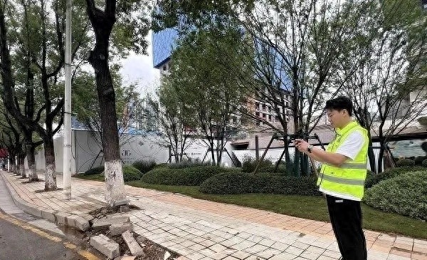 五一小长假最后一天，长沙城管守护者坚守岗位，你知道他们有多拼吗？