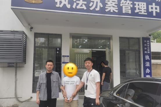 130万公里追逃路！这位刑警凭啥被称为最勤快刑侦人？  第4张