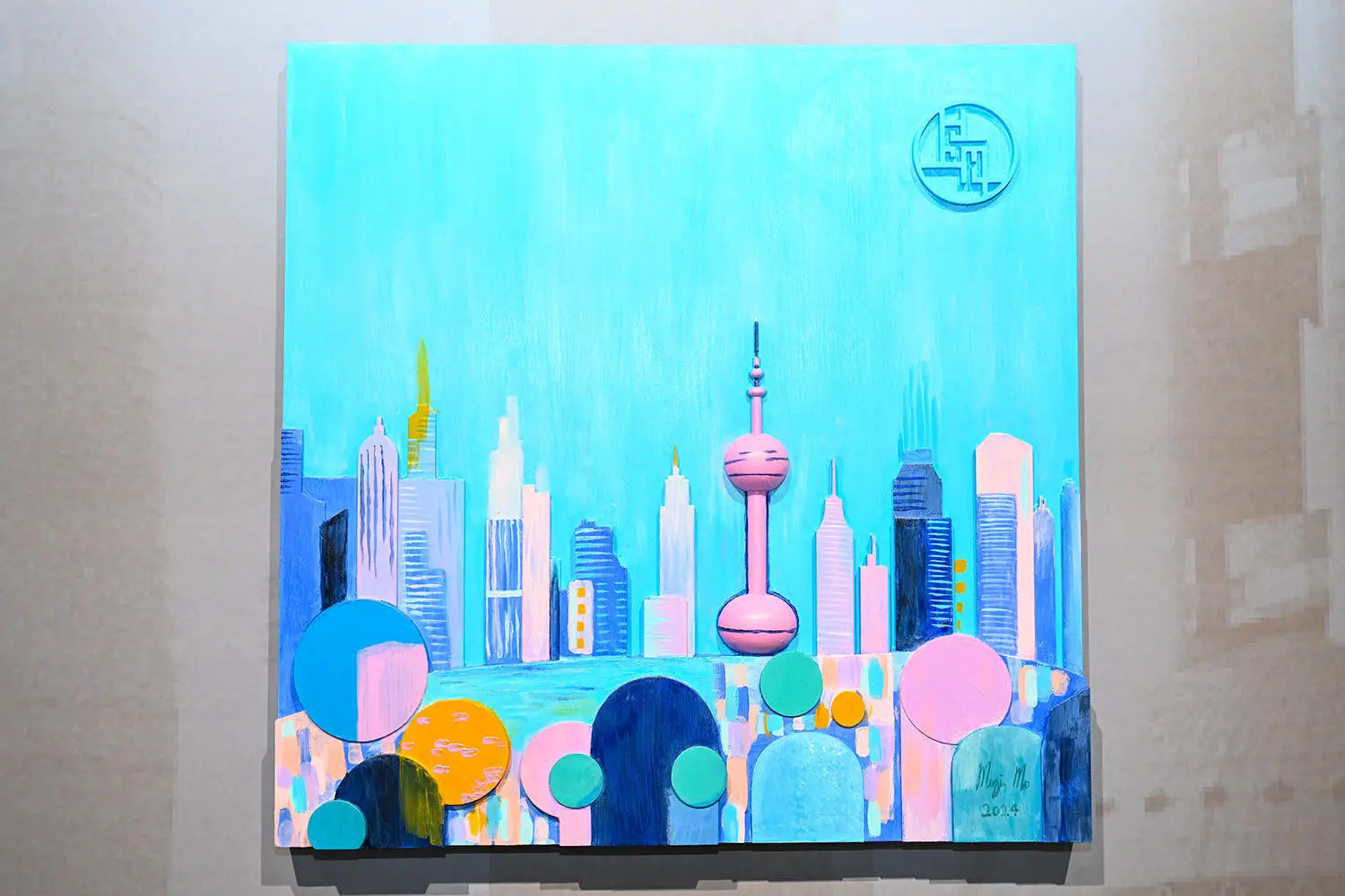 上海女子的背影竟成艺术展焦点！跳舞的女孩背后隐藏着怎样的城市故事？  第8张