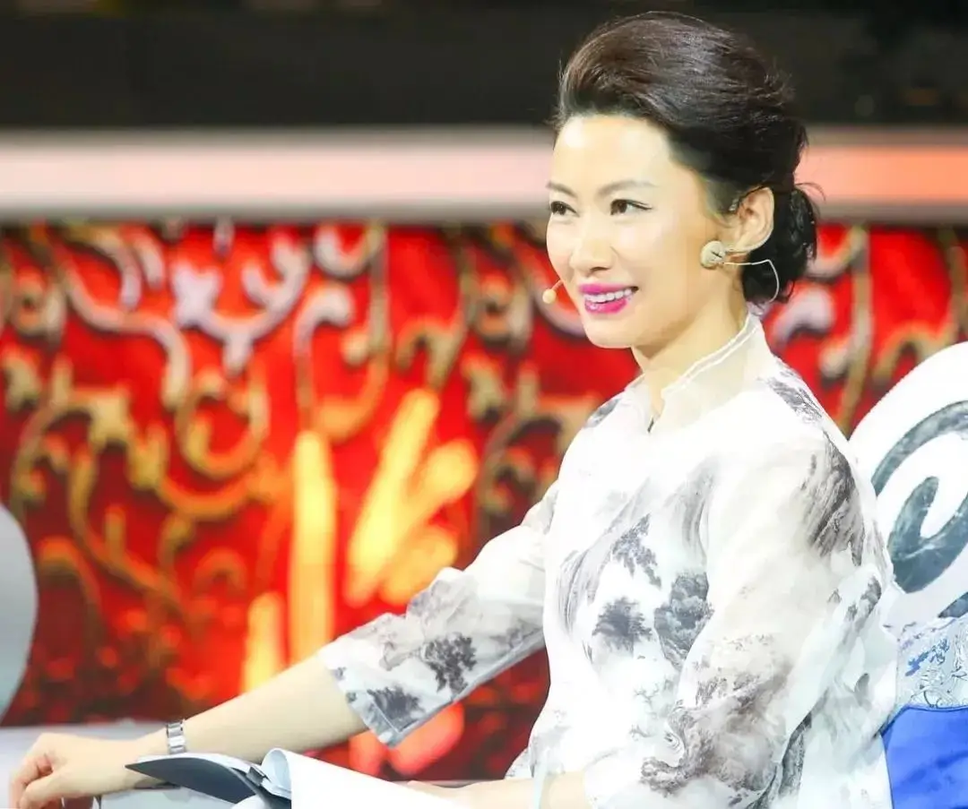 如何修炼出让人心花怒放的气质？国民女神的养成之路揭秘  第3张
