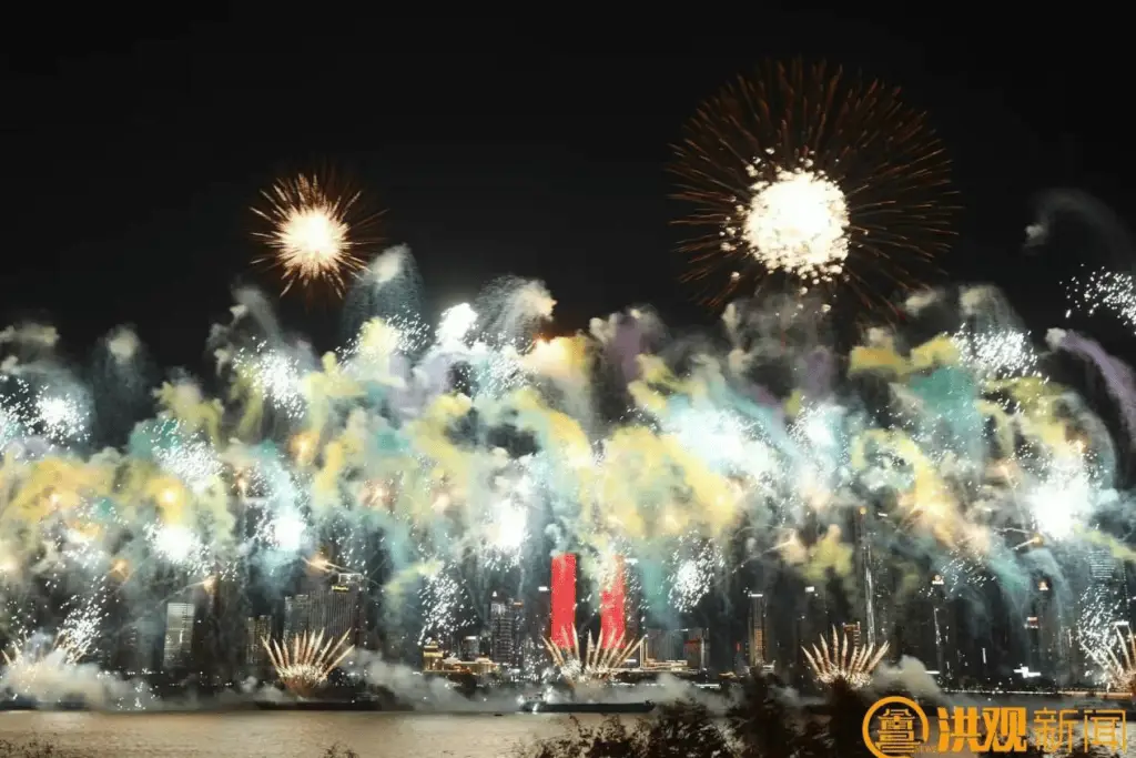 2025年南昌迎春烟花晚会即将震撼上演！你准备好迎接这场视觉盛宴了吗？