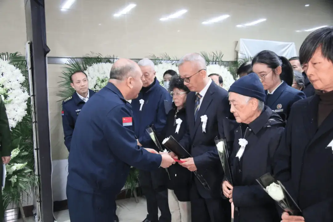 89岁院士王正国逝世，遗体捐献海军军医大学，为医学事业献上最后一份力  第2张