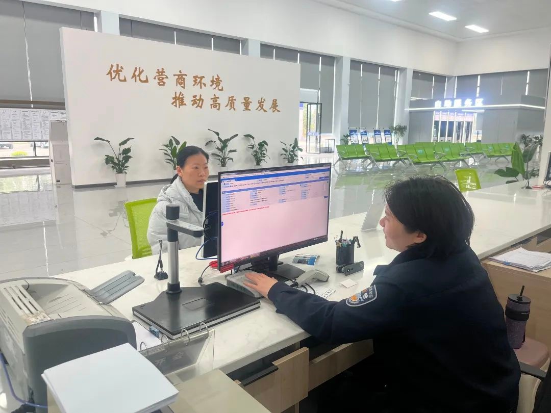春节服务不打烊，乐山车管所如何让群众办事更便捷？  第2张