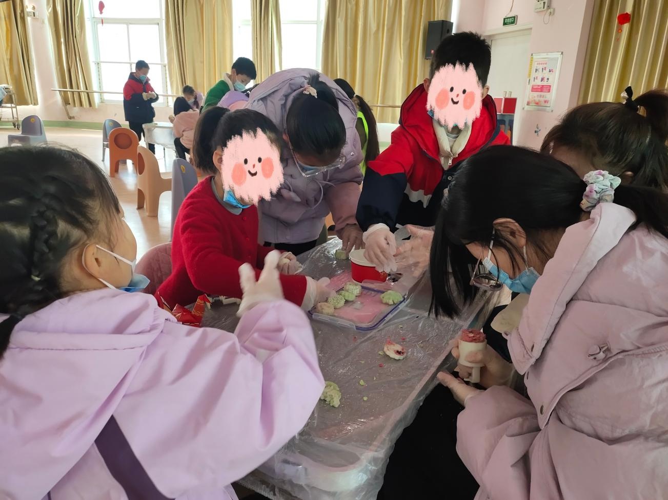 福娃们如何度过了一个温馨又充满文化气息的新年？  第2张