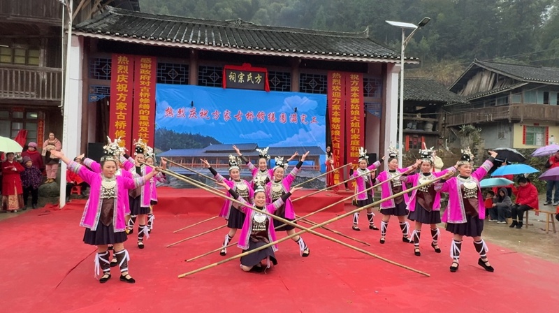 180年古桥修缮竣工，103名外嫁女集体回娘家，方家屯为何如此热闹？  第4张