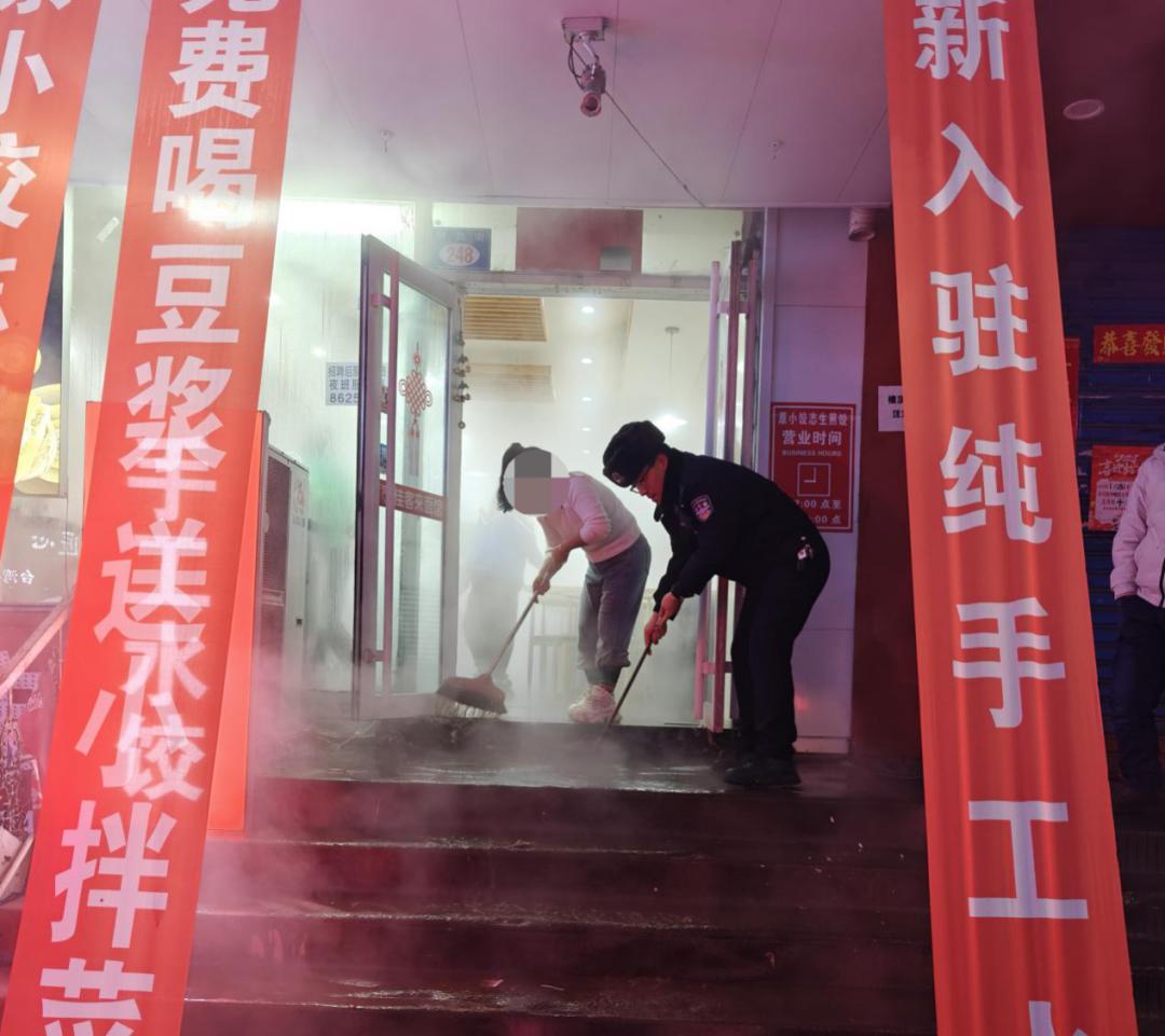 龙警故事专栏：警营里的星辰与感动，你准备好被温暖了吗？  第2张
