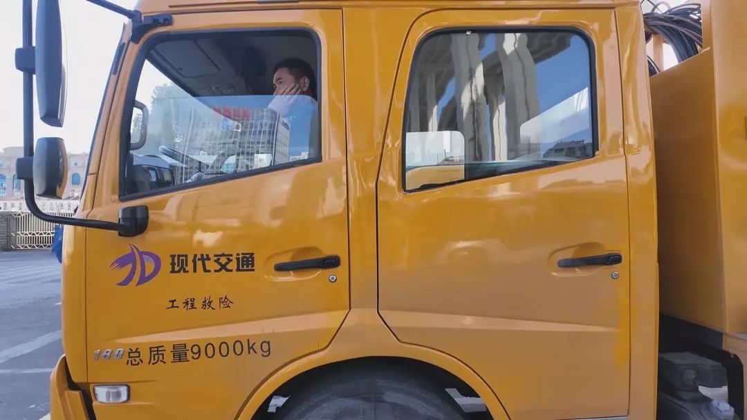 寒潮来袭，超级电容车如何应对？揭秘公交17路的秘密武器  第6张