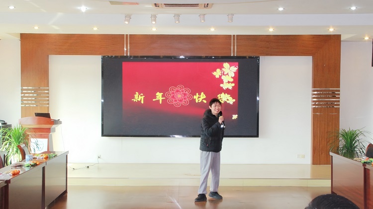 市食药检院新春茶话会：歌声舞姿齐贺岁，你准备好迎接蛇年的惊喜了吗？  第2张