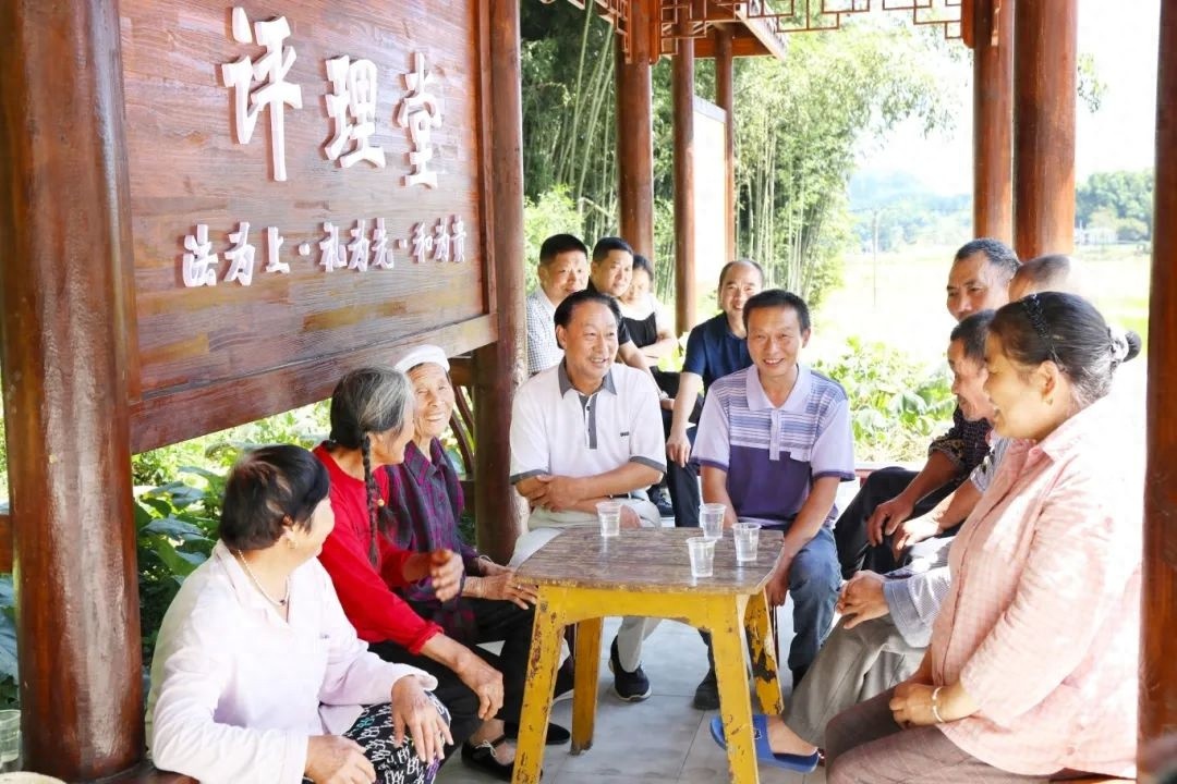 重庆如何通过法治化五大行动实现超大城市现代化治理？