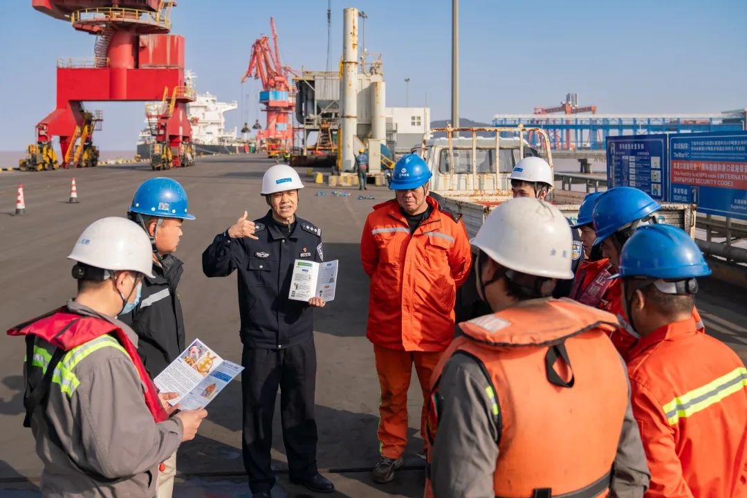 定海公安如何靠前一步，确保200余名员工安全复工？揭秘他们的守护秘诀  第4张