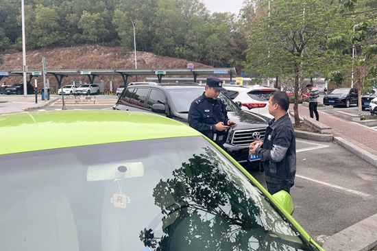 鹤山春节守护神：24小时无声守护，你感受到了吗？  第16张