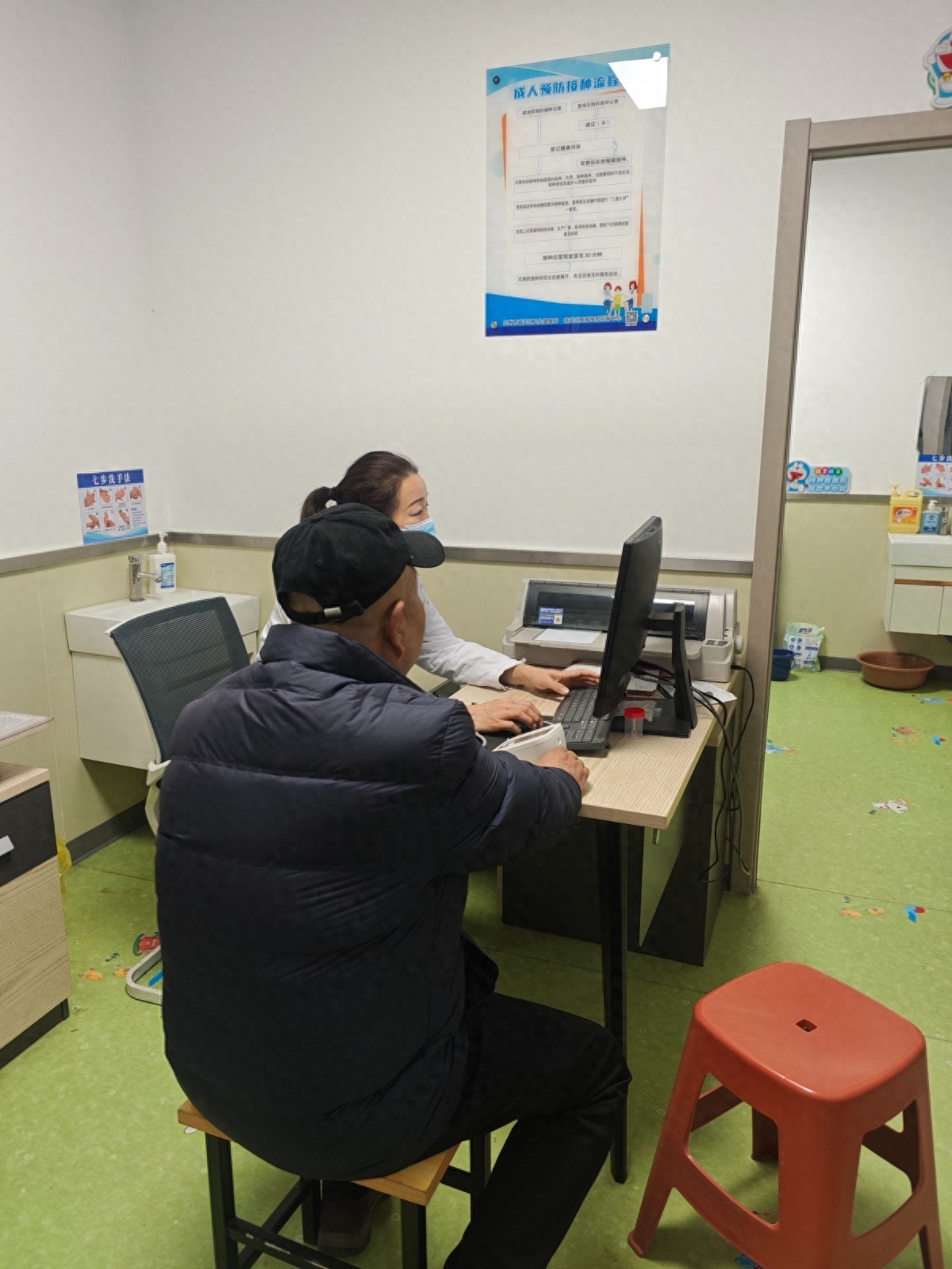春节我在岗，健康守候暖人心！医护人员如何用坚守筑起健康屏障？  第1张