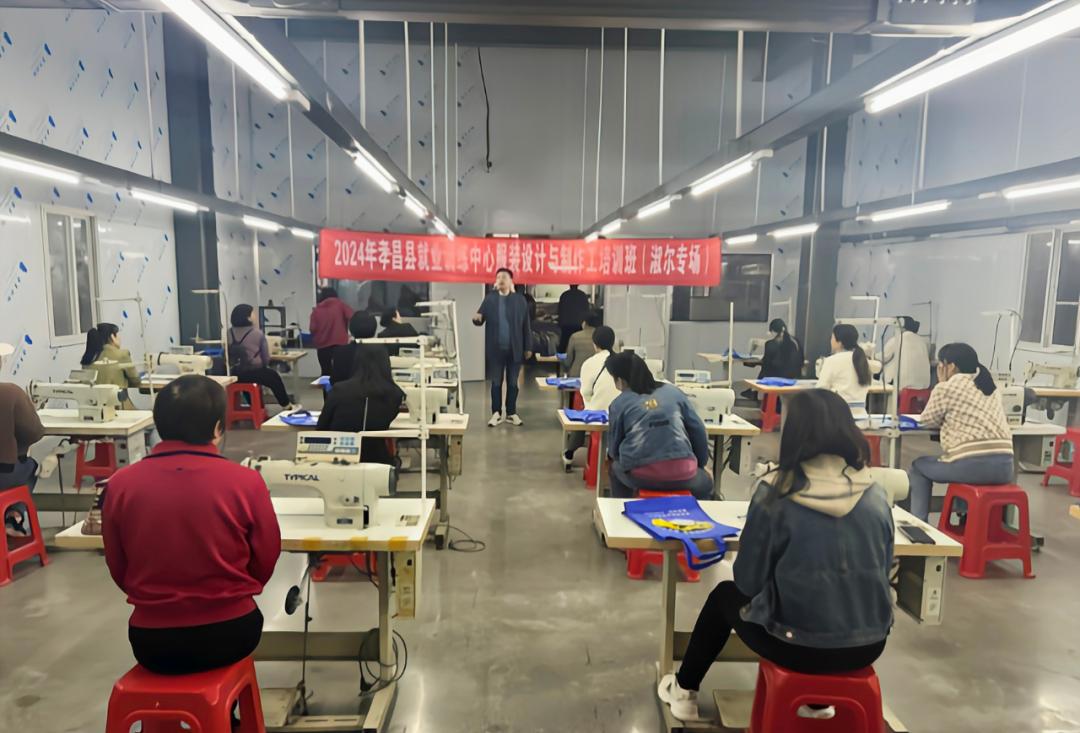 孝感市人社系统改革成果显著！竟如此牛？快来看看  第5张