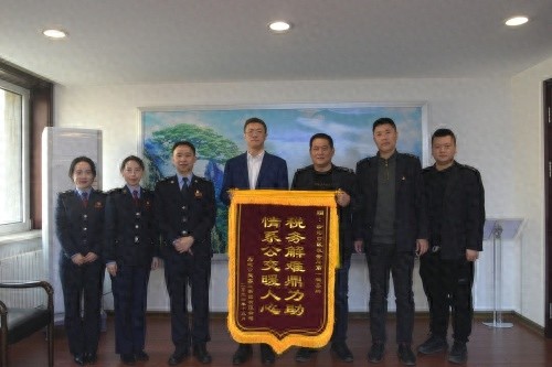 大连公交更新1032辆纯电动公交车，沙河口区税务局如何助力双碳行动？  第1张