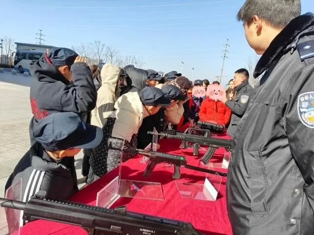 蚌埠少先队员冬令营大揭秘：急救、消防、特警体验，他们的假期生活竟如此精彩  第9张