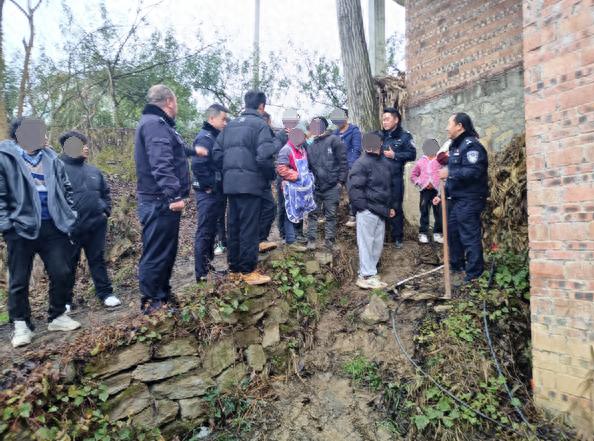民警+义警模式如何化解邻里纠纷？揭秘彝良县的和谐秘诀