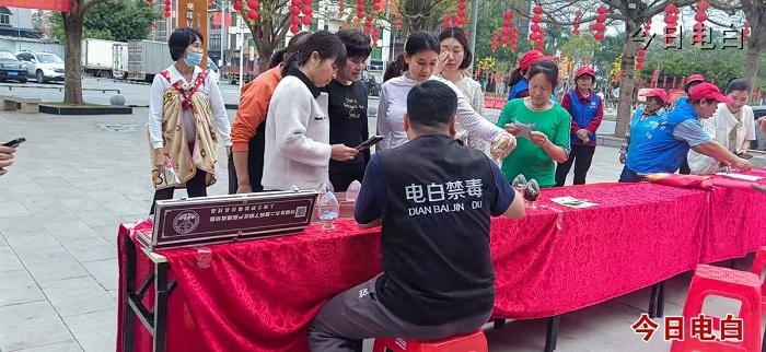 观珠镇好心广场的这场活动，为何让百余名群众赞不绝口？  第3张