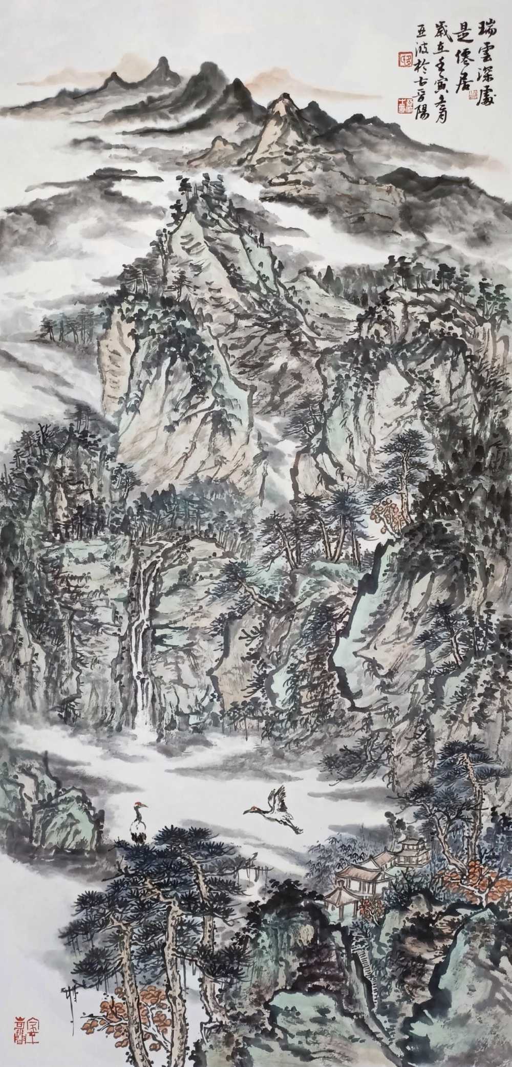 多亚波雄峙河山如何突破传统，描绘出河东圣境的磅礴气势？  第5张