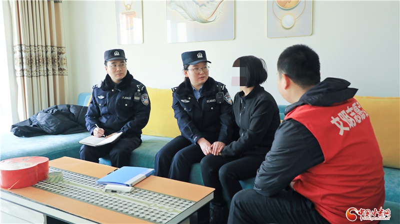 深夜来电，她如何用2小时挽救一个濒临崩溃的灵魂？揭秘社区民警王莉的十年坚守  第4张