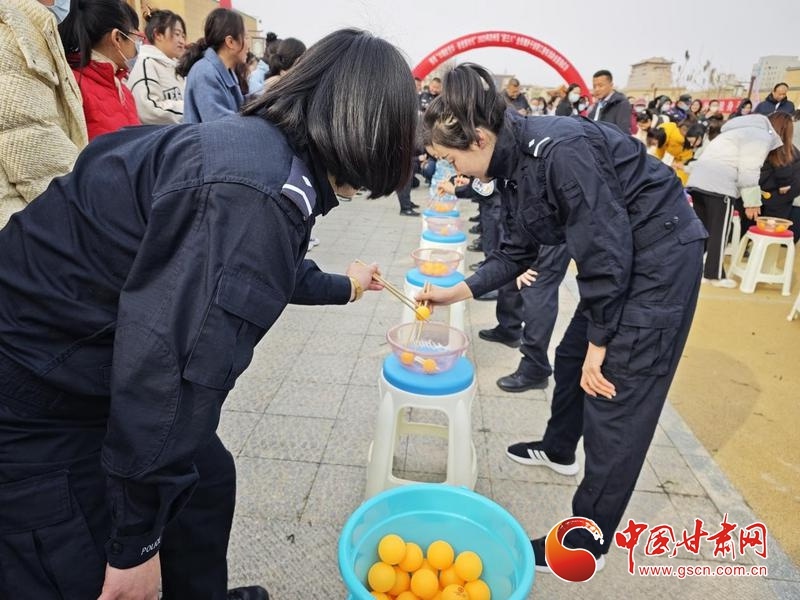 武威市凉州区迎三八趣味运动会火热开赛，女职工们如何以运动绽放芳华？  第3张