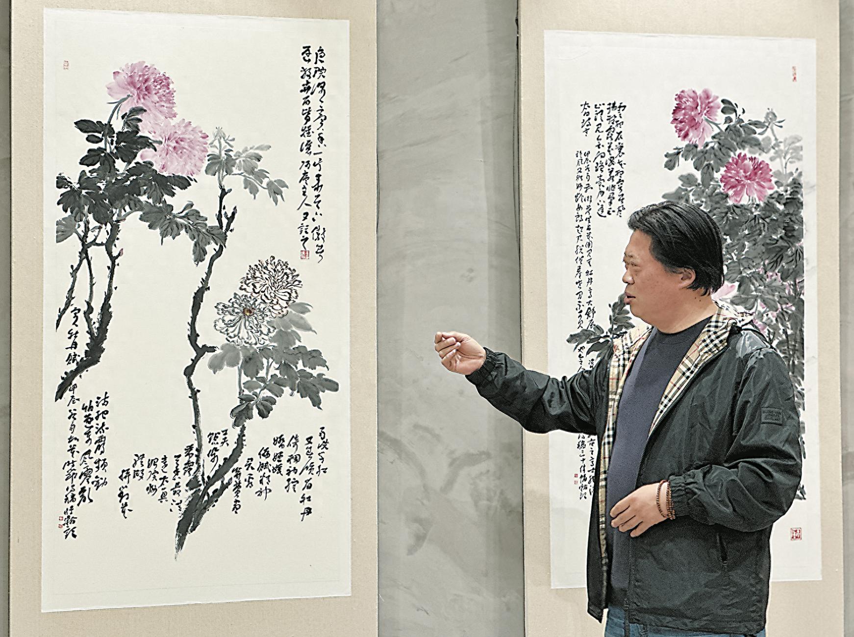 2025菏泽牡丹节将至，侯博瀚画展牡丹居多! 他如何用独特语汇诠释牡丹精神?