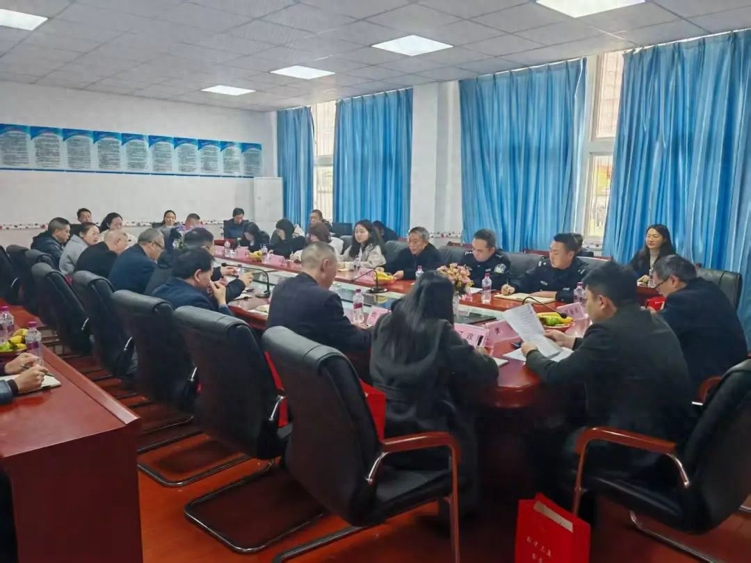 青少年面临众多侵害，‘护苗团队’能全保护？