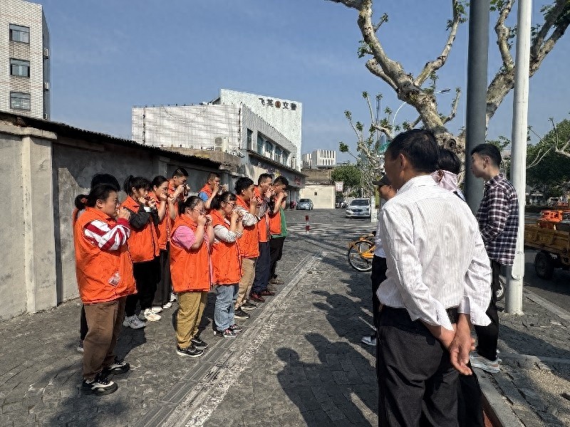吴兴区残疾人之家的口琴义演与数字油画义卖！你了解多少？