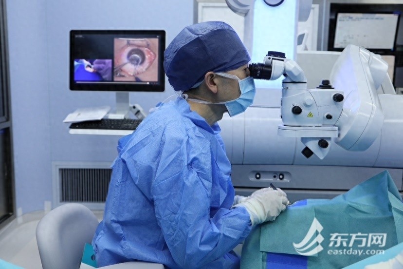 我国首例新全飞10秒扫描SMILE Pro手术成功！你还在为近视烦恼？