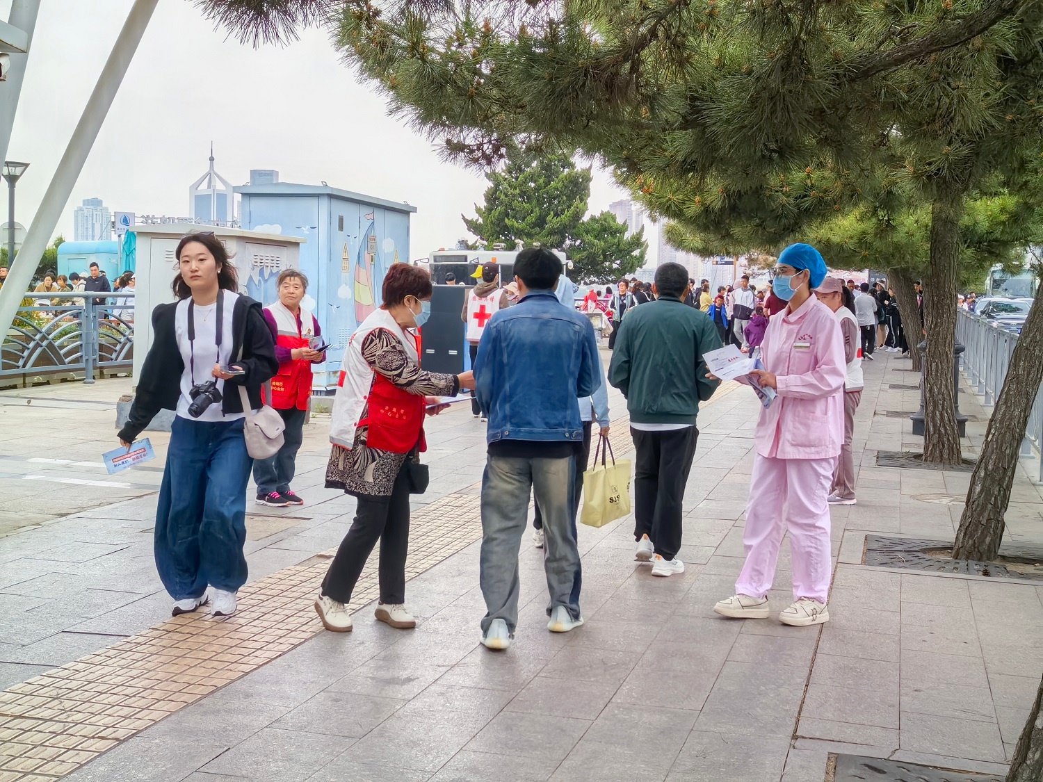 五一小长假，青岛爱心涌动！1563 位市民热血奉献，你贡献了吗？  第3张