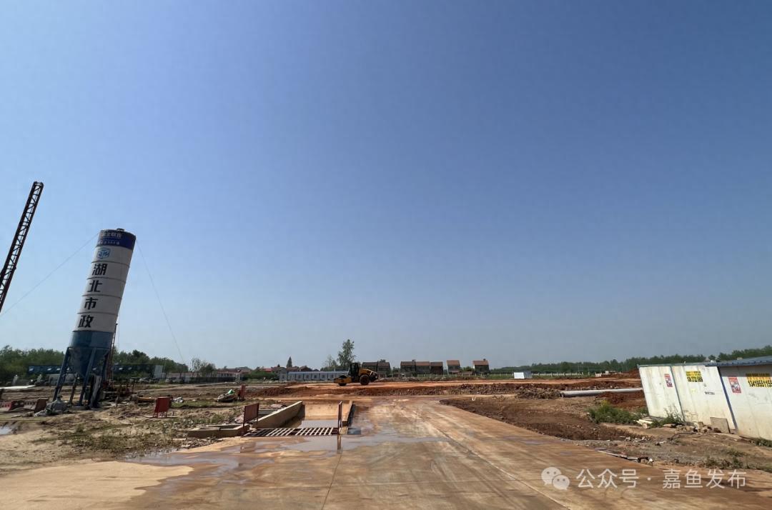嘉鱼县第二水厂供水工程建设正酣，老旧水厂问题咋解？
