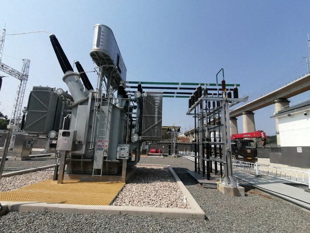 5月7日抚顺供电公司助沈佳高铁沈白段送电成功！2日内全部完成？