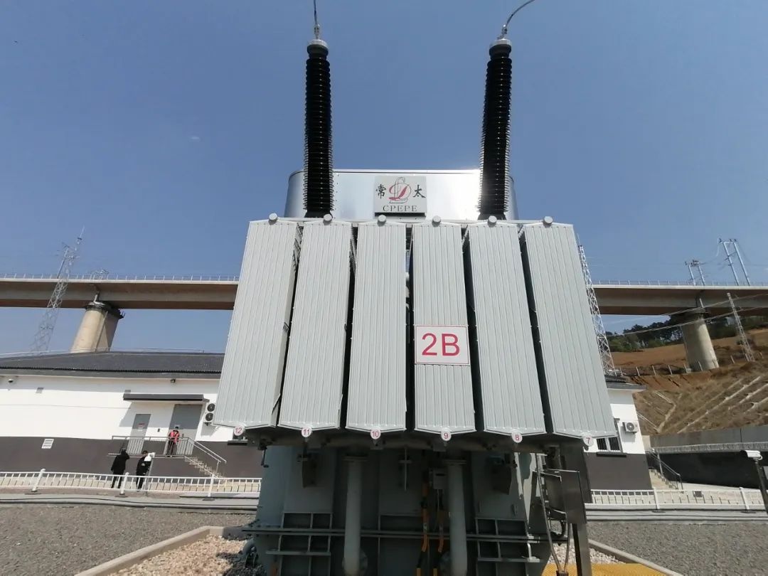 5月7日抚顺供电公司助沈佳高铁沈白段送电成功！2日内全部完成？  第3张
