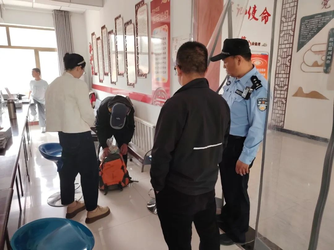 五一劳动节！敦煌市沙州镇北台社区工作人员为何如此坚守？  第3张