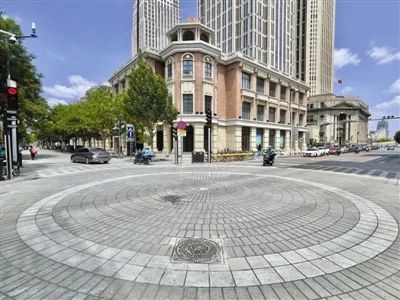 五一过后惊现大变样！解放北路提前25天完工，咋做到的？