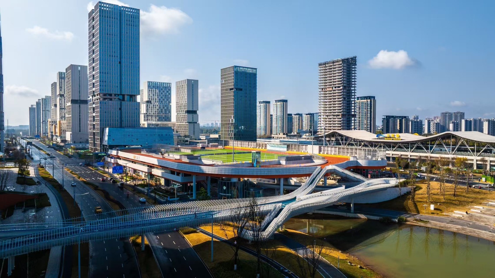成都东部新区 2025 年政策发布！18 个超 110 亿项目签约，都有啥亮点？  第2张