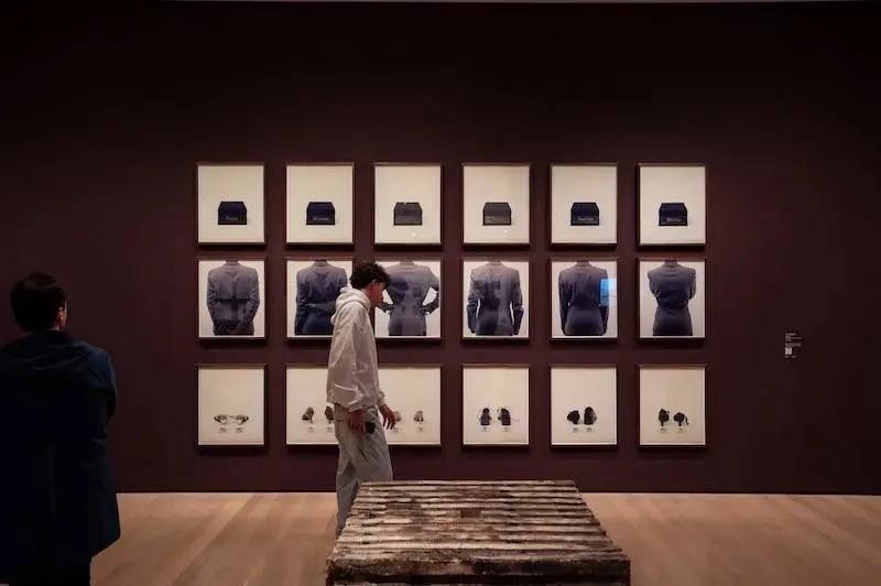 纽约现代艺术博物馆最新展览：65位艺术家如何用身体诠释身份认同？  第2张