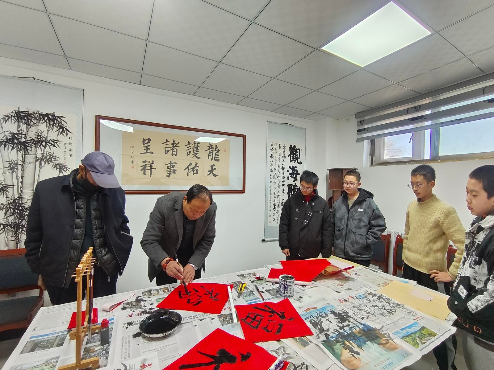 腊八节暖心活动：一粥一饭思团圆，志愿者如何让传统节日更温暖？  第2张