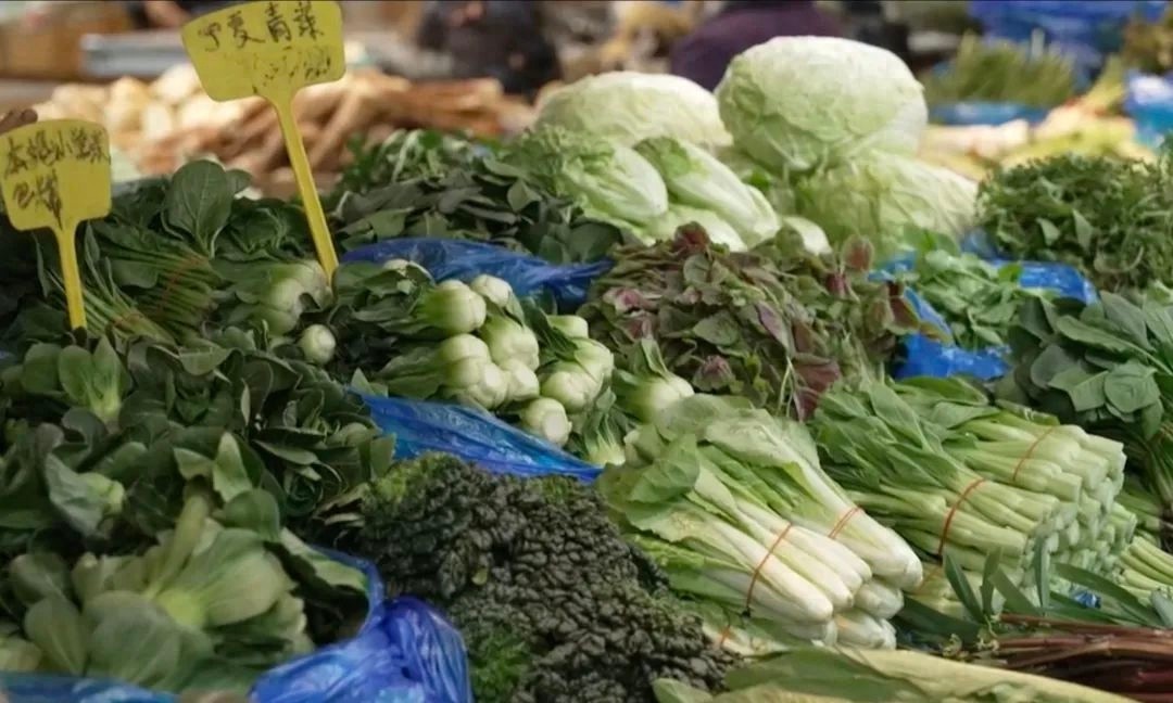寒潮来袭，上海菜价竟稳如泰山！市民的菜篮子还安全吗？
