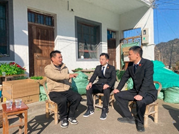 被执行人老夏为何能过上安心新年？法院回访揭秘