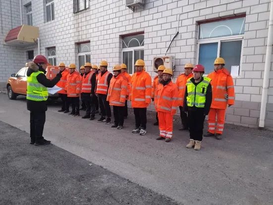 延庆遇入冬最强降温大风！公路分局如何应对?  第5张