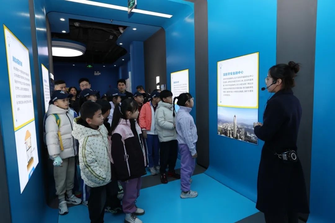 罗湖少警们的安全学习之旅，你也能从中掌握哪些救命技能？  第4张