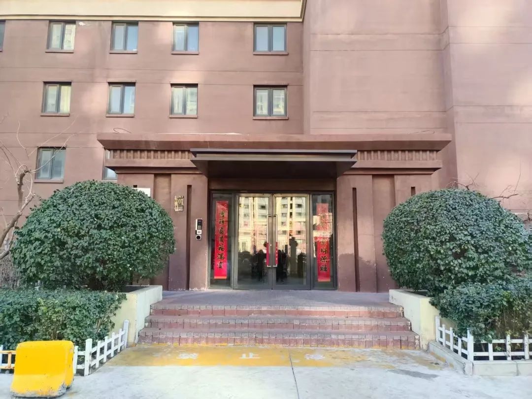 楼道堆物难题如何破解？惠兰美居社区用微治理释放大能量  第2张